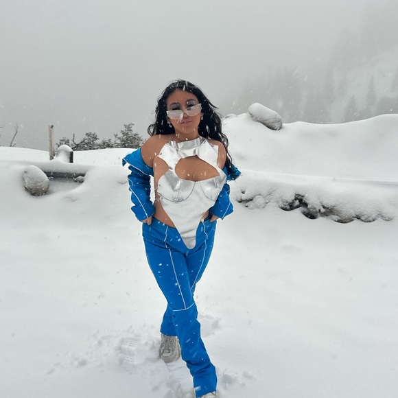 MATTE BRAND BLUE AQUA LEATHER PANTS - Picture 1 of 3